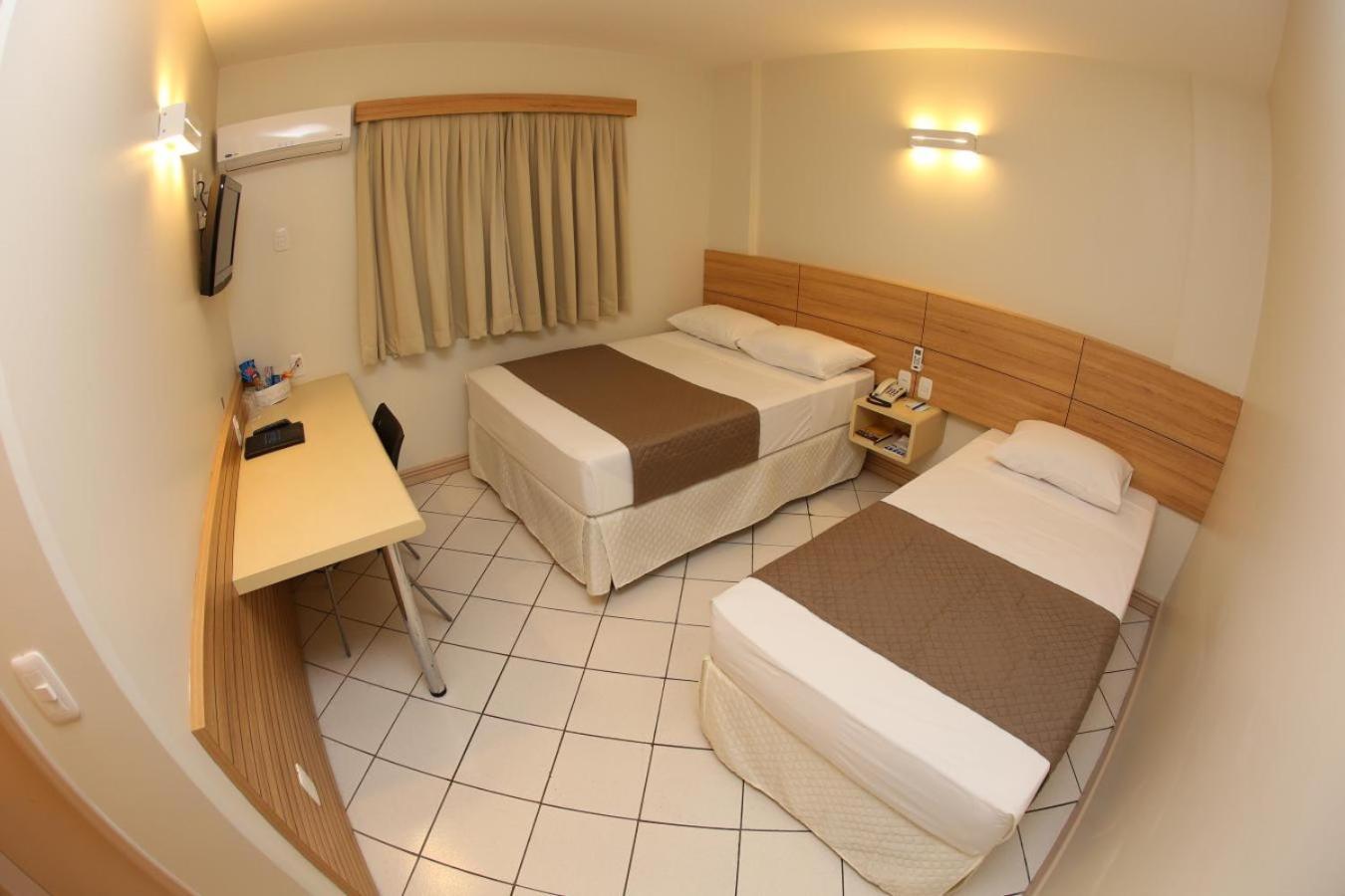 Hotel Caiua Express Умуарама Екстер'єр фото