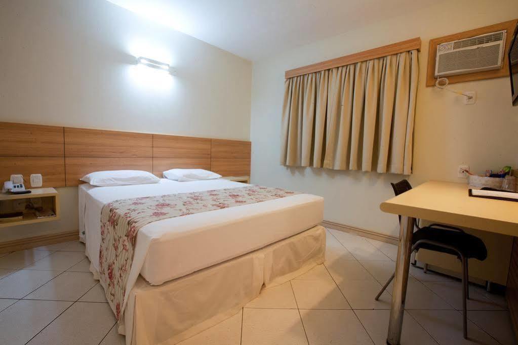 Hotel Caiua Express Умуарама Екстер'єр фото
